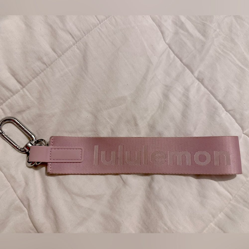 Lululemon Never Lost Keychain